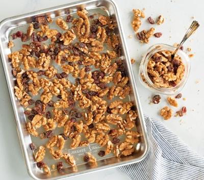 Nordic Ware - Bakplaat, 33 x 24,4 cm, Aluminium - Nordic Ware | Natura Nordic Ware - Bakplaat, 33 x 24,4 cm, Aluminium - Nordic Ware | Natura