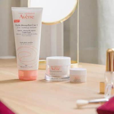 Avene 3 In 1 Make-Up Remover 200 ml Avene 3 In 1 Make-Up Remover 200 ml