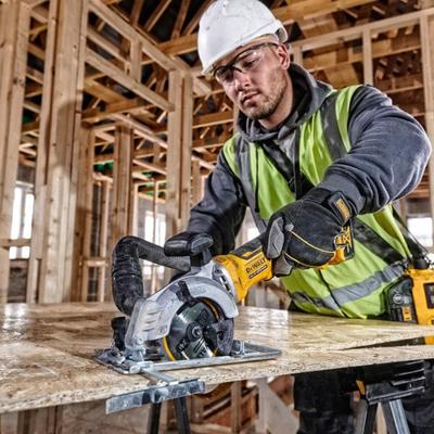 DeWalt DCS571NT Accu Cirkelzaag 18V Losse Body in T-Stak | Zonder accu&apos;s en lader - DCS571NT-XJ