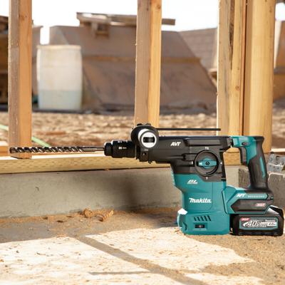 Makita HR009GM202 Accu combihamer SDS-Plus 3,9J + snelwisselboorkop + stofafzuiging XGT 40V Max 4.0Ah in koffer - thumbnail