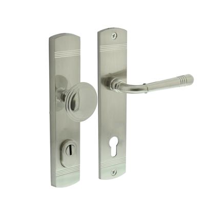 Intersteel voordeurbeslag Helena PC92mm met kerntrekbeveiliging - nikkel mat