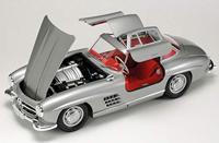 Tamiya 300024338 Mercedes Benz 300SL Flügeltürer Auto (bouwpakket) 1:24 - thumbnail