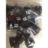 MB zwart/wit 52 voor op kledinghanger - thumbnail