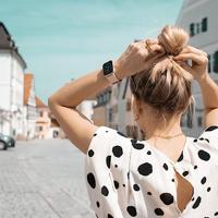 Hama Smartwatch 5910, GPS, waterdicht (fitnesstracker voor hartslag/calorieën, sporthorloge met stappenteller, slaapmonitor, muziekbediening, fitnessarmband voor dames, 6 dagen batterijduur), roze - thumbnail