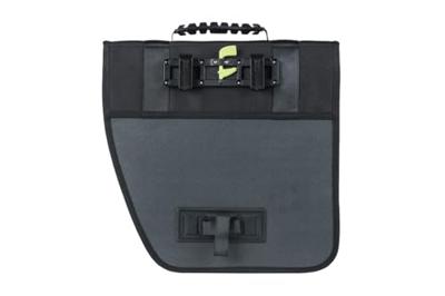 Basil tour right fietstas 14l zwart