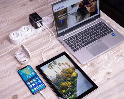 Universele Reisadapter Verbatim UTA-04