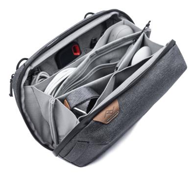 Peak Design Tech Pouch V2 - charcoal