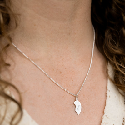 Gebroken hart ketting graveren - Zilver