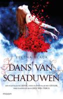Dans van schaduwen - Yelena Black - Paperback (9789048844746) - thumbnail