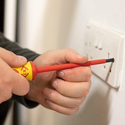 C.K Triton XLS Schroevendraaierset VDE 5-delig Plat, Kruiskop Pozidriv C.K Triton XLS Schroevendraaierset VDE 5-delig Plat, Kruiskop Pozidriv