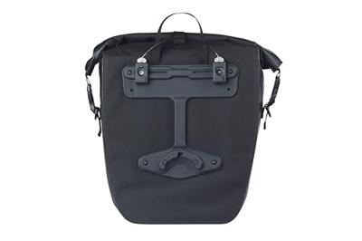 Enkele fietstas Basil Navigator Waterproof MIK 22 liter - 19 x 27 x 41 cm - zwart