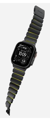 Nomad Stratos Titanium Strap Apple Watch 44mm / 45mm / 46mm / 49mm Zwart/Volt