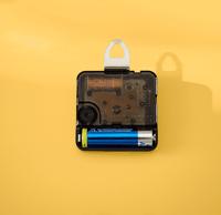 Wandklok leitz cosy glas geel - thumbnail