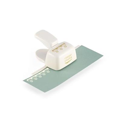 Vaessen Creative • randpons bloemetjes doily