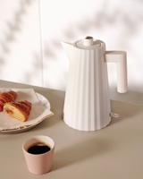 Alessi Plissé Waterkoker 1,7 l rood - thumbnail