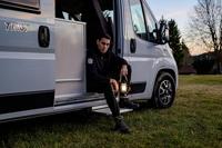 Brennenstuhl 1171800010 Campinglantaarn, Campinglamp 350 lm werkt op een accu 570 g Zwart, Hout - thumbnail