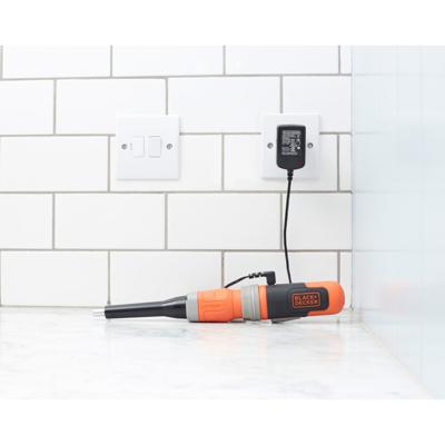 BLACK+DECKER BCF603C | Accu schroevendraaier 3.6V in opbergblik (1x 1.5Ah accu + 400mA lader) - BCF603C-QW BLACK+DECKER BCF603C | Accu schroevendraaier 3.6V in opbergblik (1x 1.5Ah accu + 400mA lader) - BCF603C-QW