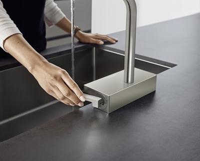 Hansgrohe Aquno Select M81 ééngreeps keukenkraan 250, uittrekbare uitloop, 2jet, rvs look