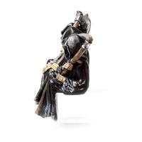 The Reaper of Death Zittend op Bank - thumbnail