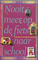 Nooit meer op de fiets naar school - Daphne Heijdelberg - eBook (9789048804283) - thumbnail