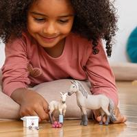 Schleich Horse Club Hannah Rescue Set met Merrie/Veulen/Accessoires - thumbnail