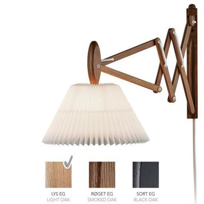 LE KLINT Sax 223-2/17 Wandlamp - Licht eiken met standaard kap - Wit LE KLINT Sax 223-2/17 Wandlamp - Licht eiken met standaard kap - Wit