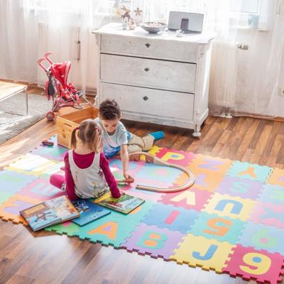 Puzzelmat 86 delig met getallen en letters Multicolor