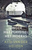 Onder het plaveisel het moeras - A.F.Th. van der Heijden - Paperback (9789023477761) - thumbnail