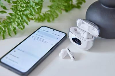 Intenso Buds Plus T312AE weiß In Ear headset Bluetooth Stereo Wit Noise Cancelling Mobiele telefoon Intenso Buds Plus T312AE weiß In Ear headset Bluetooth Stereo Wit Noise Cancelling Mobiele telefoon