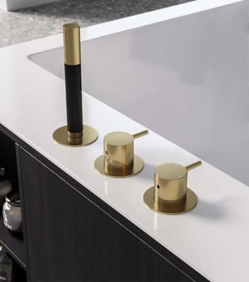 Inbouw Badrandcombinatie Hotbath Cobber Met 2-weg Omstel Geborsteld Koper PVD (incl. Handdouche)