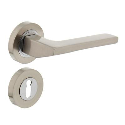 Intersteel Deurkruk Ben op rozet met sleutelrozetten - nikkel mat Intersteel Deurkruk Ben op rozet met sleutelrozetten - nikkel mat