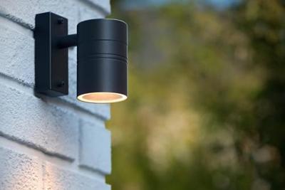 Lucide ARNE-LED - Wandspot / Wandlamp Binnen/Buiten - Ø 6,3 cm - LED - GU10 - 1x5W 2700K - IP44 - Zwart