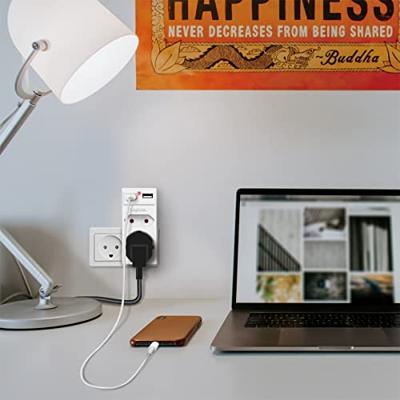 LogiLink PA0276 Contactdoos Met USB-laaduitgang, Aanraakbeveiliging, Overspanningsbeveiliging IP20 Wit