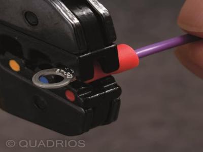 Quadrios 22C443 Ringkabelschoen Dwarsdoorsnede (max.): 1.5 mm² Schachtdiameter: 6.5 mm Deels geïsoleerd Rood 1 set(s) Quadrios 22C443 Ringkabelschoen Dwarsdoorsnede (max.): 1.5 mm² Schachtdiameter: 6.5 mm Deels geïsoleerd Rood 1 set(s)