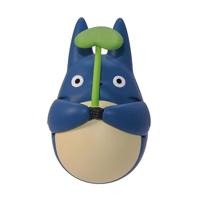 My Neighbor Totoro Round Bottomed Figurine Mid Totoro with leaf 6 cm - thumbnail