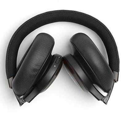 JBL LIVE 650BTNC Draadloze over-ear hoofdtelefoon in zwart, bluetooth oortelefoon met ruisonderdrukking, lange batterijduur en Alexa-integratie, onderweg naar muziek luisteren en telefoneren