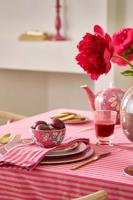 Pip Studio Stripes Tafelkleed Roze 160x250cm - thumbnail