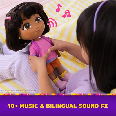 Dora pop met muziek poppenkleding en accessoires - thumbnail