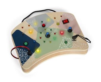 Small Foot - houten led activiteitenbord met licht en schakelaars