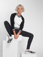 Urban Classics / trui Contrast College in wit - thumbnail