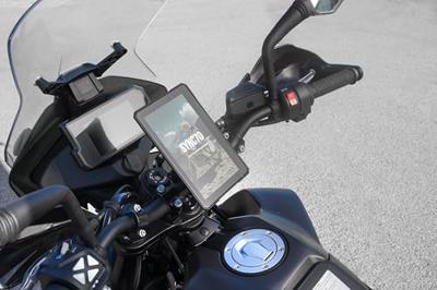 INTERPHONE infotainmentsysteem "sync70 smart display". ridesync 70 car play, android auto 7"