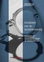 Schaduwen over de rechtshandhaving (Paperback) - thumbnail