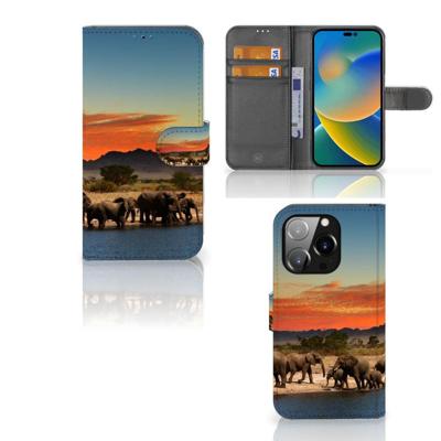 iPhone 14 Pro | Telefoonhoesje | Met pasjeshouder | Olifanten iPhone 14 Pro | Telefoonhoesje | Met pasjeshouder | Olifanten
