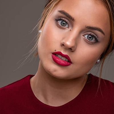 Natural lipstick mat very berry