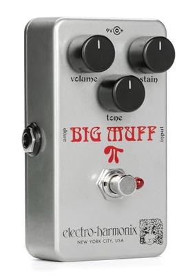 Electro Harmonix Ram's Head Big Muff Pi distortion / sustainer