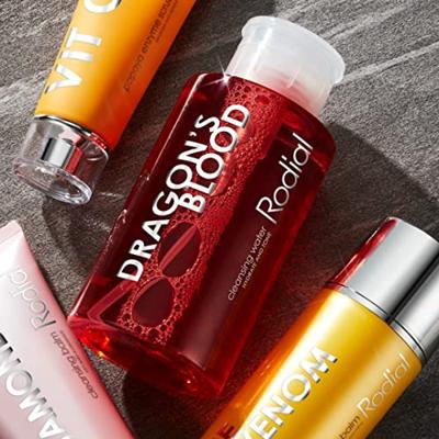 Rodial Dragon&apos;s Blood Cleansing Water 300ml Make-up verwijderaar en reiniger