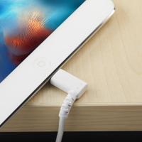 StarTech.com Premium USB-A naar Lightning Kabel 2m Wit - Robuuste 90° haakse USB Type A naar Lightning Charge & Sync Oplaadkabel met Aramide Vezels - Apple MFi Cert. - iPhone (RUSBLTMM2MWR) - thumbnail