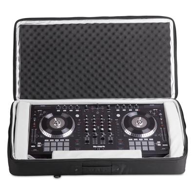 UDG Urbanite Midi Controller Sleeve Extra Large Black