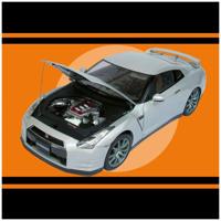IXO Collection - 1/8 Nissan GT-R 2011 bouwpakket - thumbnail
