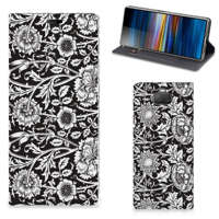 Sony Xperia 10 Plus Smart Cover Black Flowers - thumbnail